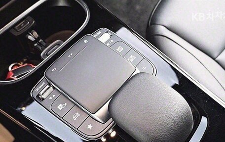 Mercedes-Benz A-Класс, 2022 год, 2 366 200 рублей, 13 фотография