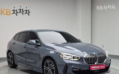 BMW 1 серия, 2021 год, 2 203 000 рублей, 1 фотография