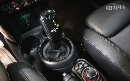 MINI Hatch, 2022 год, 2 000 200 рублей, 13 фотография