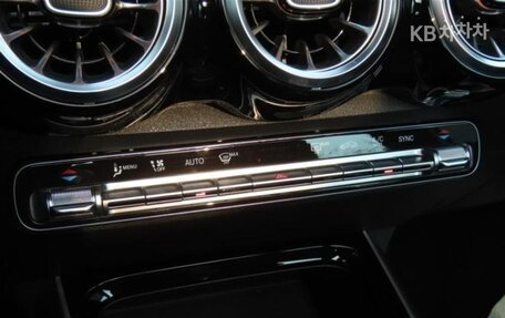 Mercedes-Benz GLB, 2022 год, 3 905 200 рублей, 10 фотография