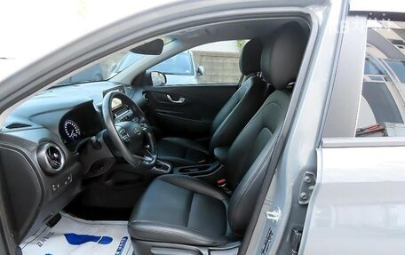Hyundai Kona I, 2022 год, 1 714 400 рублей, 5 фотография