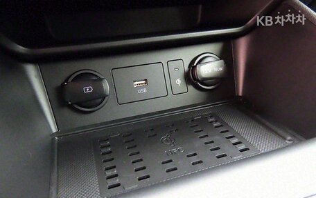 Hyundai Kona I, 2022 год, 2 151 800 рублей, 14 фотография