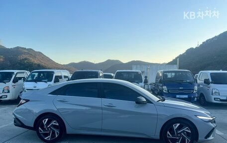 Hyundai Avante, 2023 год, 2 276 800 рублей, 4 фотография