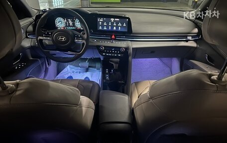 Hyundai Avante, 2023 год, 2 276 800 рублей, 12 фотография