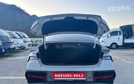 Hyundai Avante, 2023 год, 2 276 800 рублей, 8 фотография