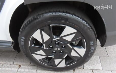 Hyundai Kona, 2024 год, 3 179 400 рублей, 17 фотография