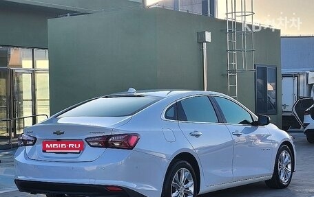 Chevrolet Malibu IX, 2022 год, 1 645 200 рублей, 4 фотография