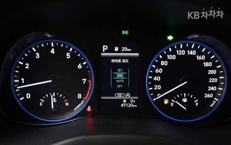 Hyundai Kona I, 2021 год, 1 988 200 рублей, 8 фотография