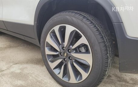 Chevrolet Trax, 2021 год, 972 000 рублей, 9 фотография