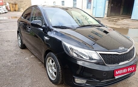 KIA Rio III рестайлинг, 2015 год, 855 000 рублей, 1 фотография