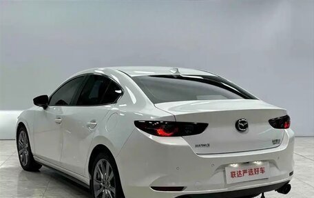 Mazda 3, 2021 год, 1 350 000 рублей, 4 фотография