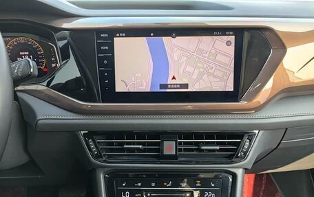 Volkswagen Tharu, 2022 год, 1 890 000 рублей, 8 фотография