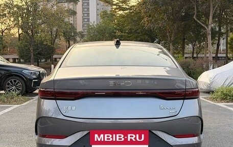 BYD Qin, 2025 год, 1 800 000 рублей, 5 фотография