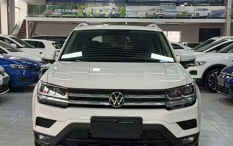 Volkswagen Tharu, 2022 год, 1 990 000 рублей, 2 фотография