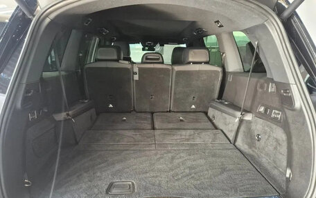 Mercedes-Benz GLS, 2024 год, 13 960 000 рублей, 17 фотография