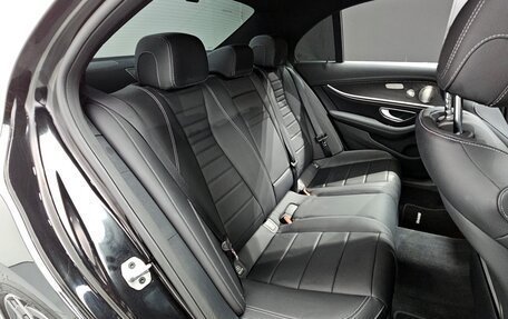 Mercedes-Benz E-Класс, 2023 год, 6 100 000 рублей, 19 фотография