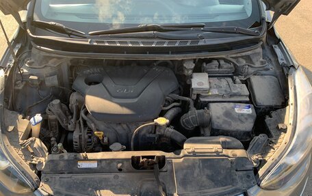 Hyundai Avante, 2010 год, 690 000 рублей, 8 фотография