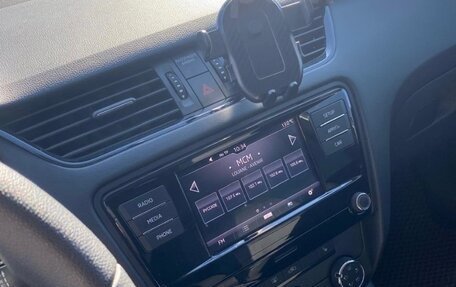 Skoda Octavia, 2020 год, 1 850 000 рублей, 10 фотография