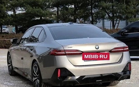 BMW 5 серия, 2025 год, 7 620 000 рублей, 3 фотография