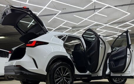 Lexus NX, 2025 год, 6 200 000 рублей, 16 фотография