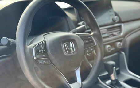 Honda Accord IX рестайлинг, 2020 год, 2 800 000 рублей, 2 фотография