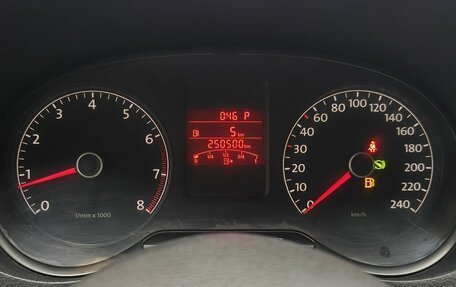 Volkswagen Polo VI (EU Market), 2012 год, 750 000 рублей, 11 фотография