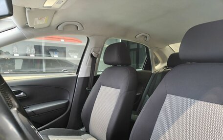 Volkswagen Polo VI (EU Market), 2012 год, 750 000 рублей, 13 фотография