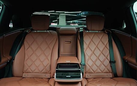 Mercedes-Benz Maybach S-Класс, 2022 год, 19 200 000 рублей, 12 фотография