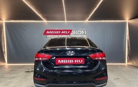 Hyundai Solaris II рестайлинг, 2018 год, 1 389 000 рублей, 5 фотография