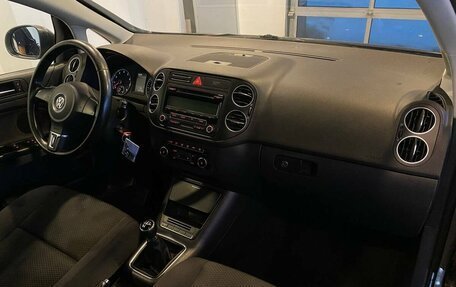 Volkswagen Golf Plus II, 2011 год, 435 000 рублей, 4 фотография