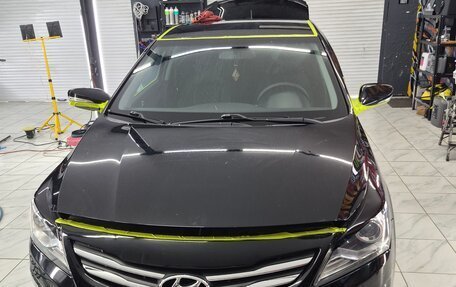 Hyundai Solaris II рестайлинг, 2015 год, 1 100 000 рублей, 11 фотография