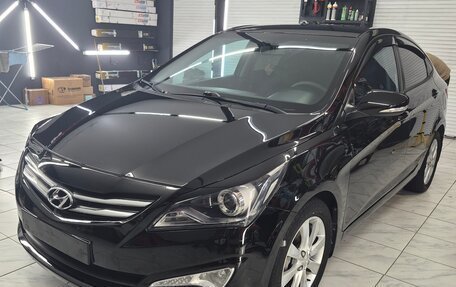 Hyundai Solaris II рестайлинг, 2015 год, 1 100 000 рублей, 18 фотография