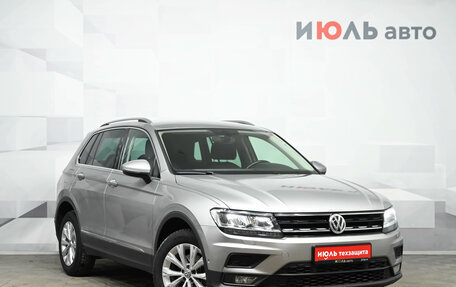 Volkswagen Tiguan II, 2017 год, 2 550 000 рублей, 3 фотография