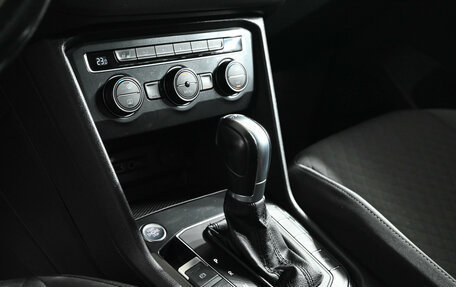 Volkswagen Tiguan II, 2017 год, 2 550 000 рублей, 15 фотография