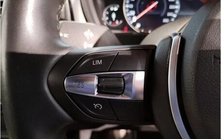 BMW 3 серия, 2018 год, 1 500 227 рублей, 15 фотография