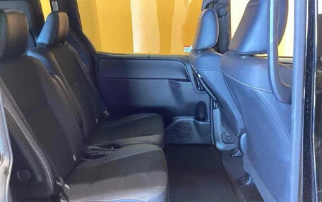 Toyota Noah III, 2021 год, 1 995 000 рублей, 13 фотография