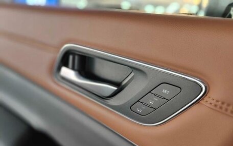 Nissan Pathfinder, 2025 год, 4 800 000 рублей, 13 фотография