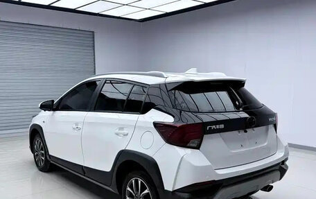 Toyota Yaris XP150 рестайлинг, 2021 год, 1 300 000 рублей, 6 фотография