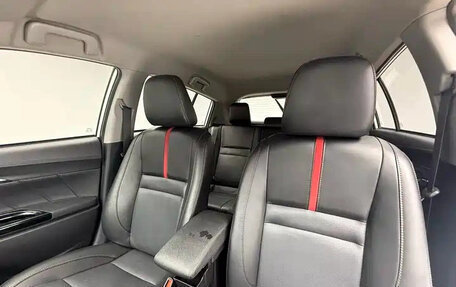 Toyota Yaris XP150 рестайлинг, 2021 год, 1 300 000 рублей, 12 фотография