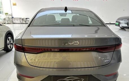 BYD Qin, 2025 год, 1 990 000 рублей, 6 фотография