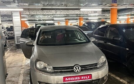 Volkswagen Golf VI, 2011 год, 950 000 рублей, 1 фотография