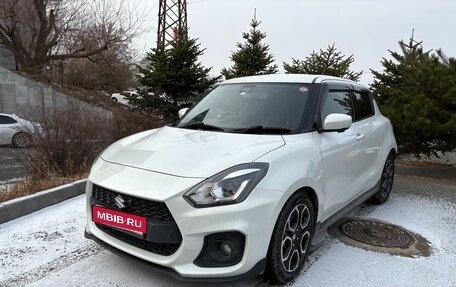 Suzuki Swift V, 2018 год, 1 415 000 рублей, 1 фотография