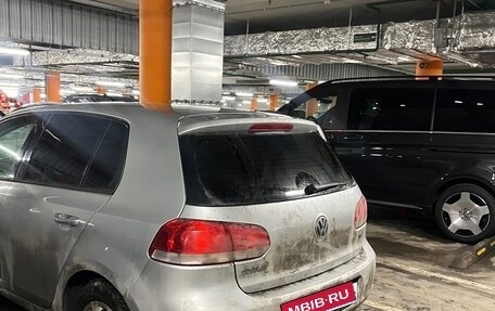 Volkswagen Golf VI, 2011 год, 950 000 рублей, 3 фотография