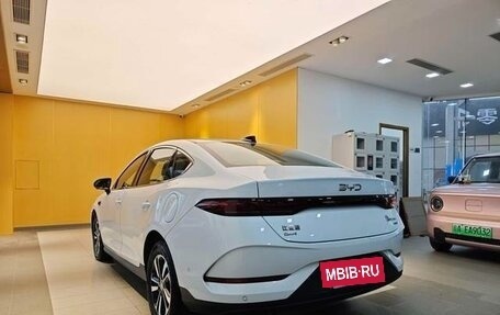 BYD Qin, 2025 год, 2 690 000 рублей, 6 фотография