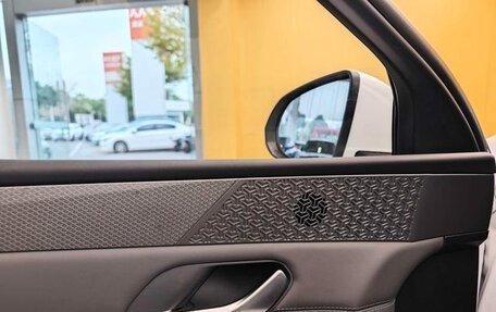 BYD Qin, 2025 год, 2 690 000 рублей, 15 фотография