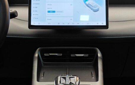 BYD Qin, 2025 год, 2 690 000 рублей, 32 фотография