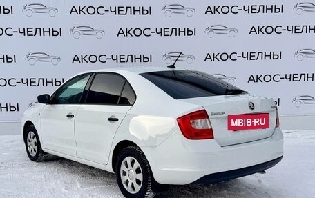 Skoda Rapid I, 2016 год, 900 000 рублей, 3 фотография