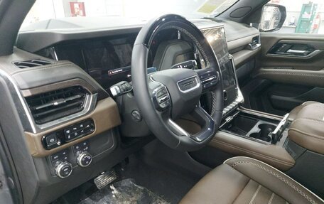 GMC Yukon IV, 2025 год, 14 000 000 рублей, 4 фотография