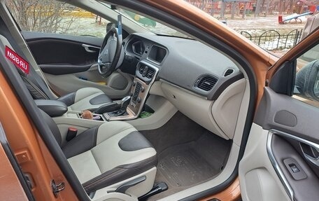 Volvo V40 Cross Country I, 2013 год, 1 960 000 рублей, 6 фотография