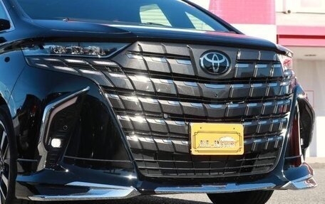 Toyota Alphard, 2025 год, 9 600 000 рублей, 3 фотография